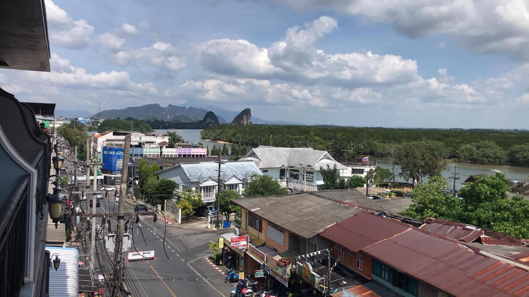 Grandmom Place Krabi town Buitenkant foto