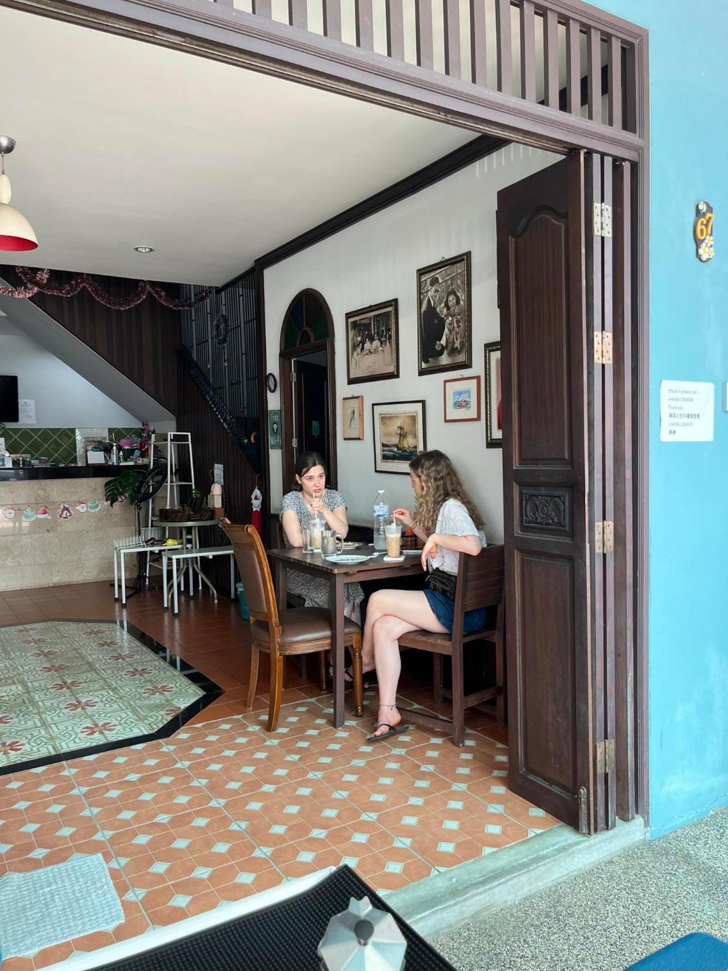 Grandmom Place Krabi town Buitenkant foto